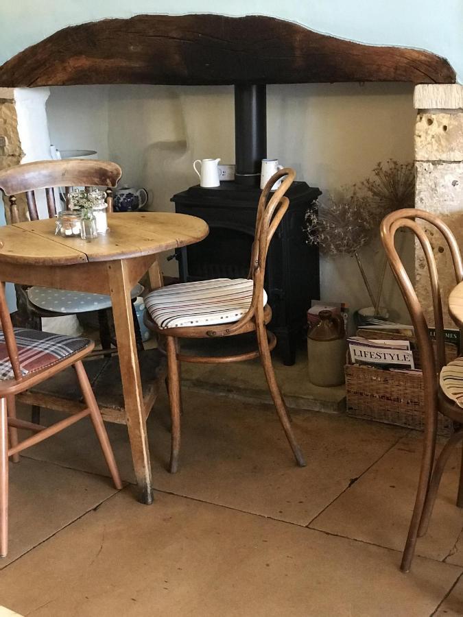 Lucy'S Tearoom Stow-on-the-Wold Zewnętrze zdjęcie